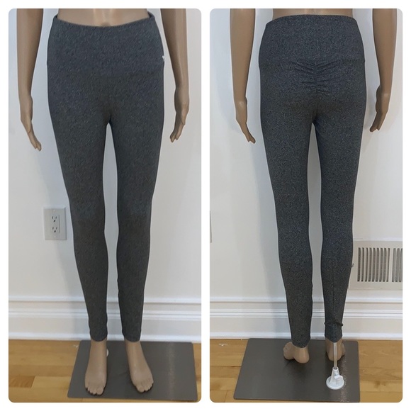 ruched back yoga pants